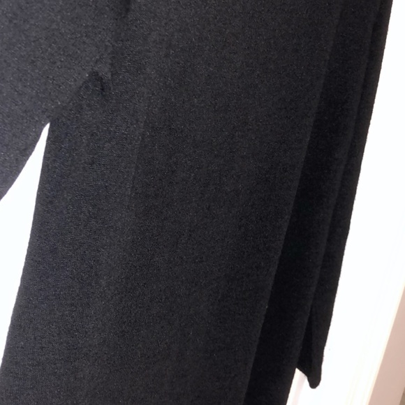 Old Navy Maternity Black Midi Dress - Picture 4 of 5